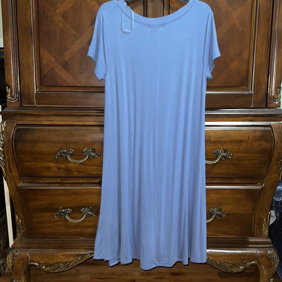 Light Blue Short Sleeve Dress - Picture 2 of 4